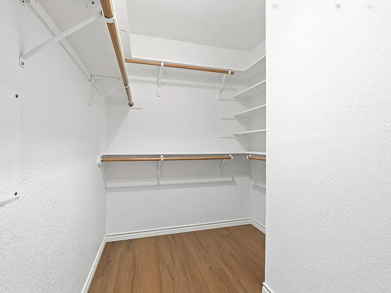 10317 Huxley St — Photo 19
