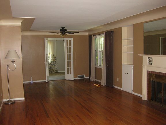 4th image of 45 E Sharlear Dr
