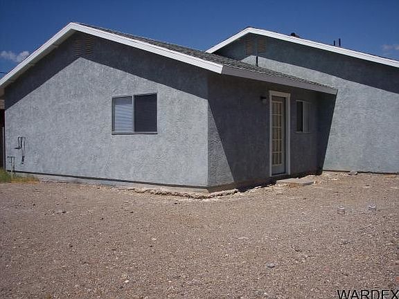 3rd image of 3637 Gem St