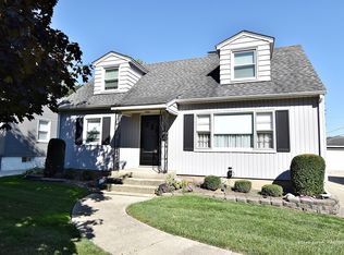 209 N Marion Ave, Bartlett, IL 60103