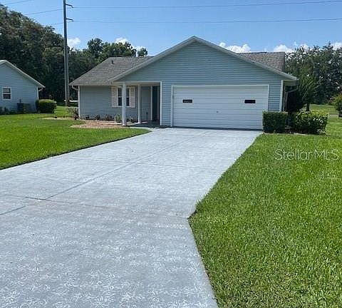 3rd image of 707 Brigadoon Cir #707