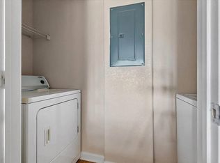 8290 Gate Pkwy W UNIT 150, Jacksonville, FL 32216