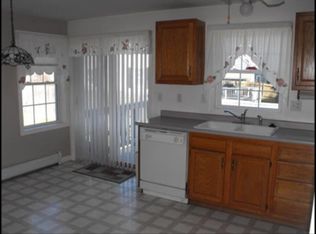 2 James St #A, Nashua, NH 03060