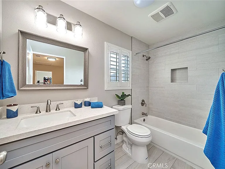 24240 Ocean Ave — Photo 17