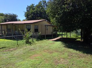 1014 Elm Grove Rd, Seguin, TX 78155