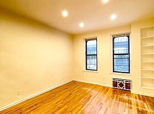 33 W 63rd St APT 2A1, New York, NY 10023