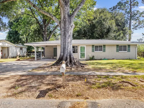 233 Normandy Rd, Lafayette, LA 70503