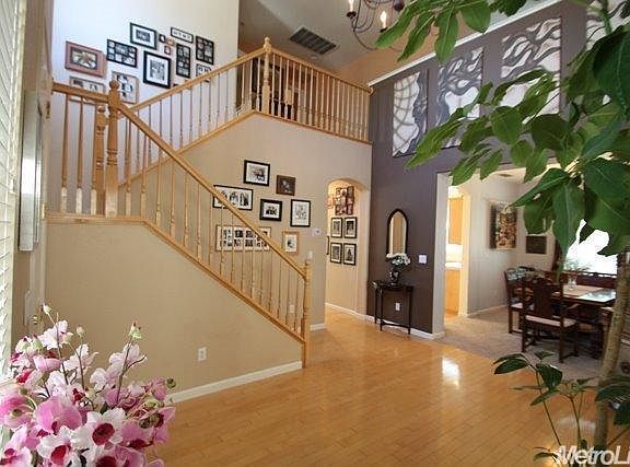 3rd image of 1810 Irongate Way