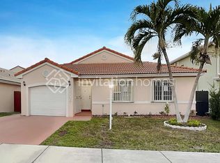 15745 SW 82nd St, Miami, FL 33193