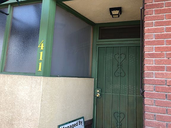 3rd image of 411 Coal Ave SE