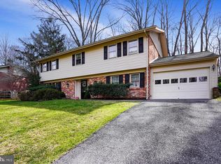 17705 Shady Mill Rd, Rockville, MD 20855