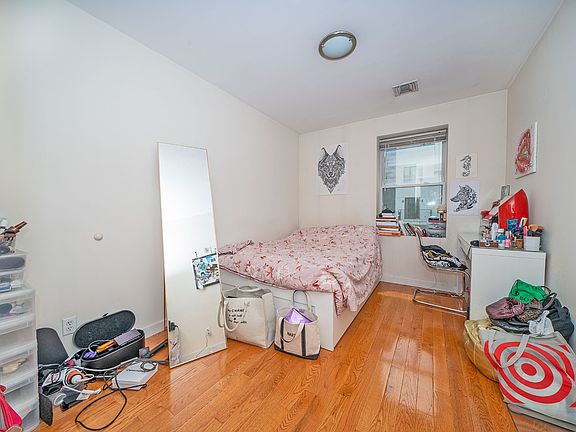 5th image of 230 Troutman St APT 4D