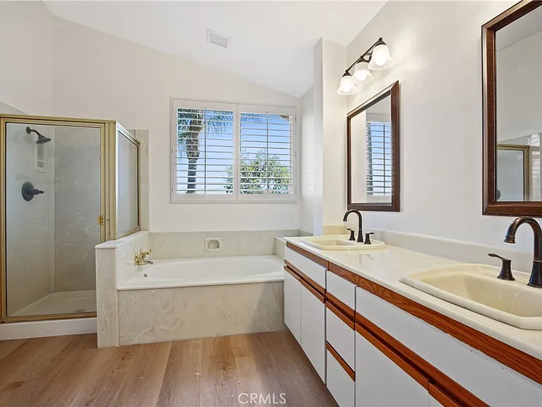 24832 Barclay Ln — Photo 22