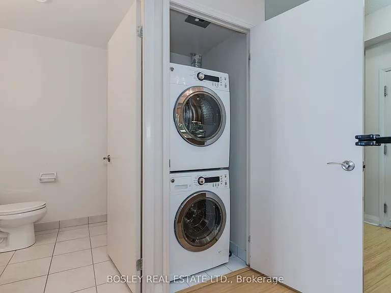 220 Victoria St #803 — Photo 9
