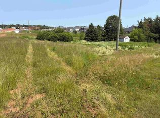 12 Hanover St, Charlottetown, PE C1C1E5