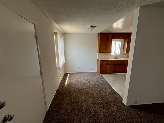 2nd image of 1959 Cedar Ave APT 6
