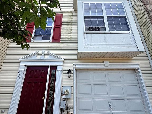 4th image of 178 Versailles Ct