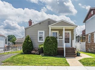 210 New Haven Ln, Pittsburgh, PA 15225