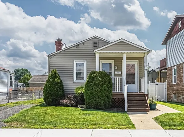210 New Haven Ln, Pittsburgh, PA 15225