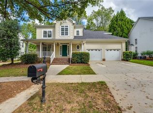 9815 Willow Leaf Ln, Cornelius, NC 28031