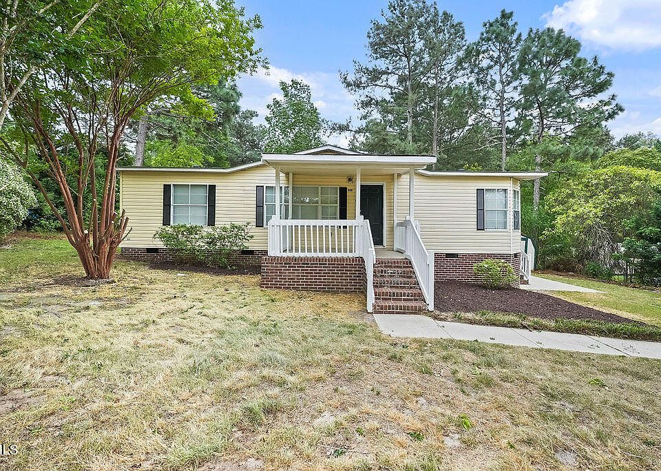1st image of 544 Nicole Dr