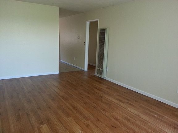 3rd image of 776 S Anza St #782-B
