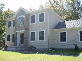 116 Poplar Dr, Milford, PA 18337