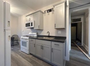 3113 W Michigan St #6, Milwaukee, WI 53208