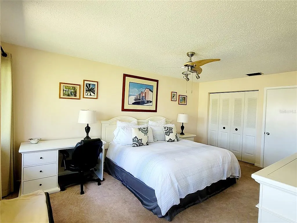 2 bed, 2.0 bath, 1145 sqft, $1,890 — Photo 4