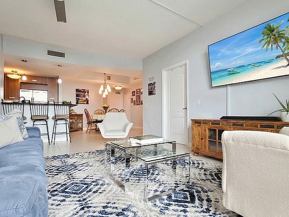 2nd image of 410 Evernia Street #519
