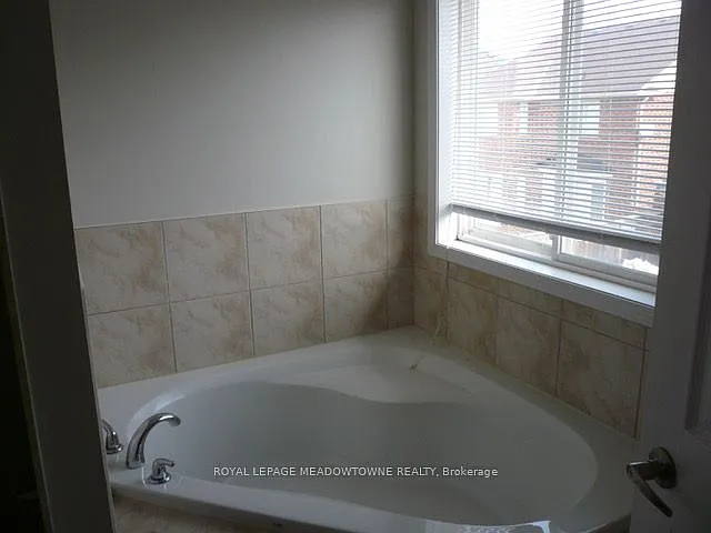 1062 Wickson Way — Photo 12