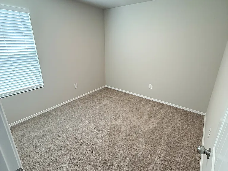 4805 Prospector Dr — Photo 11