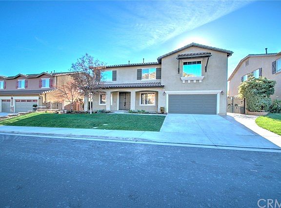 2nd image of 36025 Darcy Pl