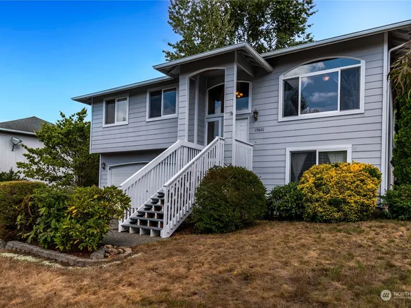 19601 Knoll Drive, Arlington, WA 98223
