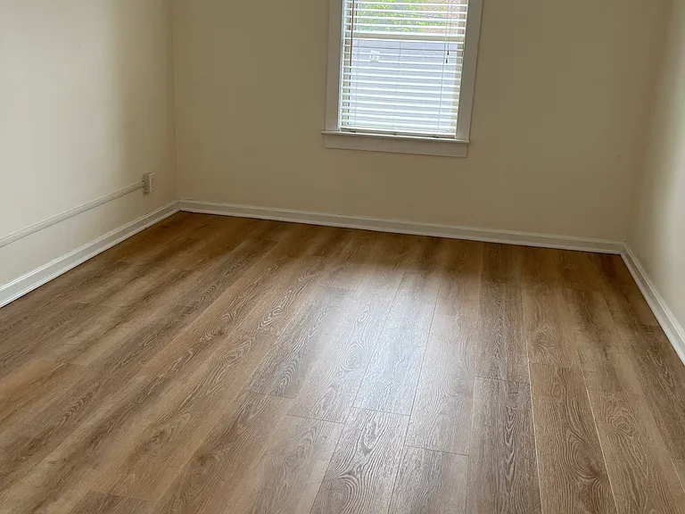 15127 Lake Ave #204 — Photo 9