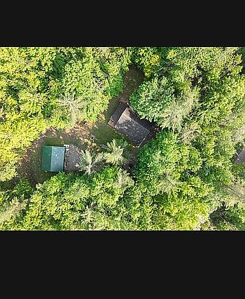 4th image of 2715 Indian Rd