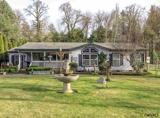 1250 SW Spring St, Mill City, OR 97360