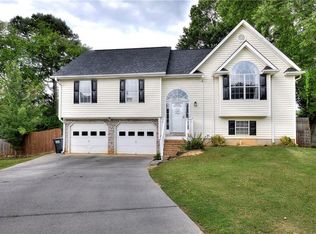 151 Twin Oaks Dr, Calhoun, GA 30701