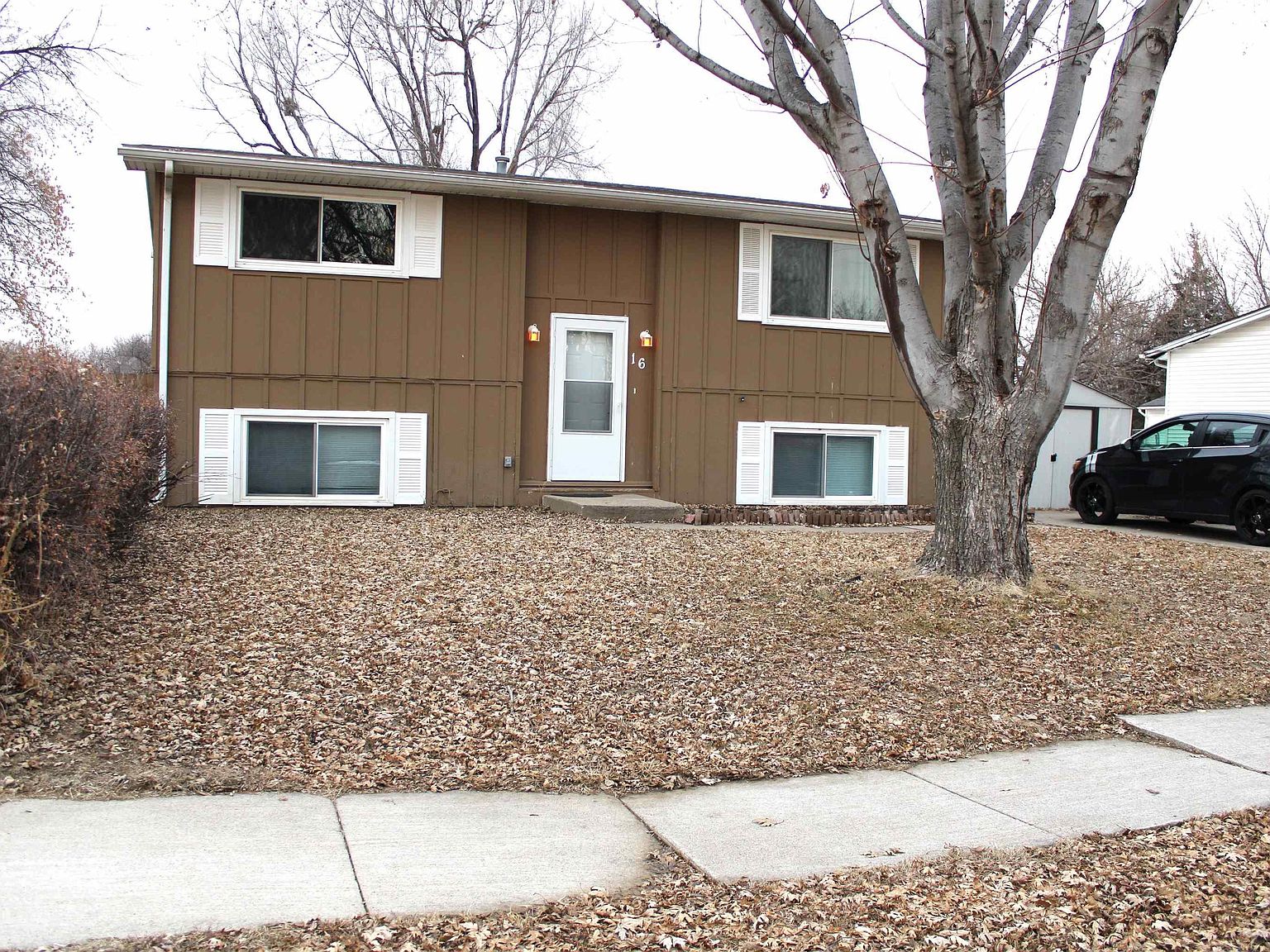 16 Dr, Mccook Lake, SD 57049 Zillow
