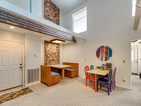 3rd image of 278 Shelter Cove Dr