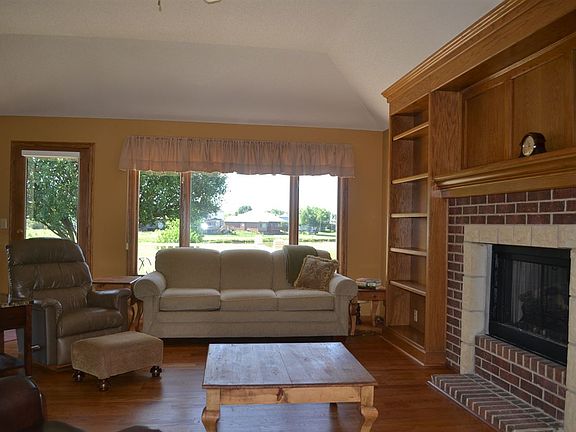 5th image of 8311 E Champions Ct