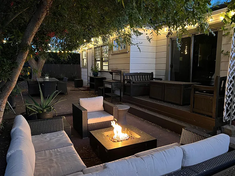204 W Lewis St — Photo 17