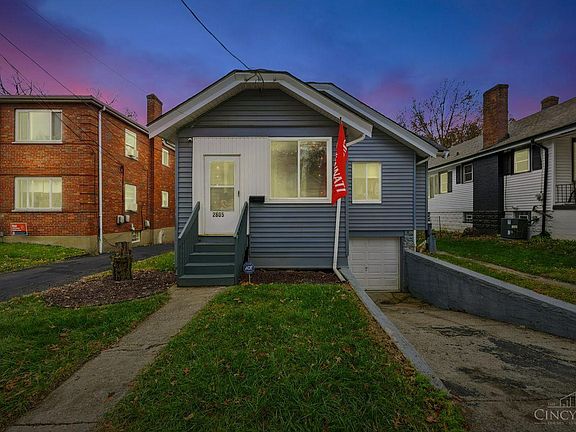 3rd image of 2805 Lawndale Ave