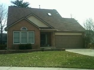 6946 Spruce Pine Dr, Columbus, OH