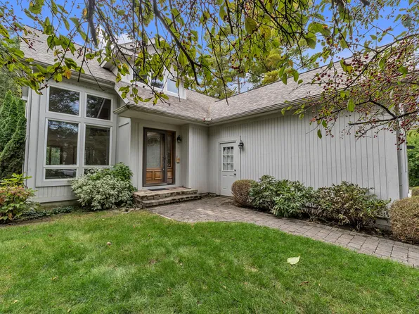 2140 Independence Blvd, Ann Arbor, MI 48104