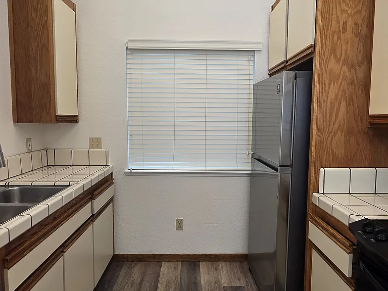 436 Rhone Ct — Photo 8