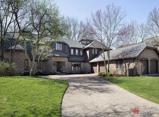 2863 Woodmere Dr, Northbrook, IL