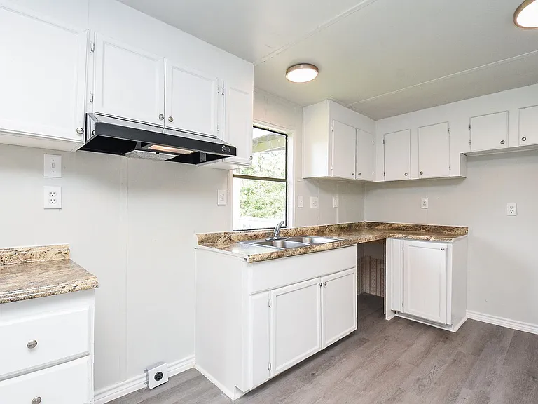 12547 Roy Harris Loop — Photo 41
