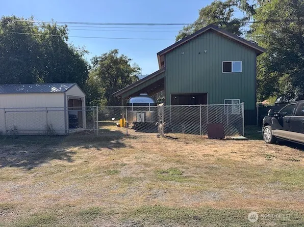 811 Lincoln Avenue, Cle Elum, WA 98943