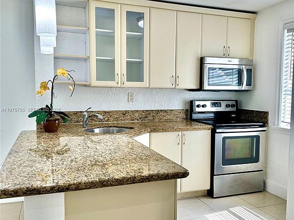 2nd image of 17255 SW 95th Ave APT 101